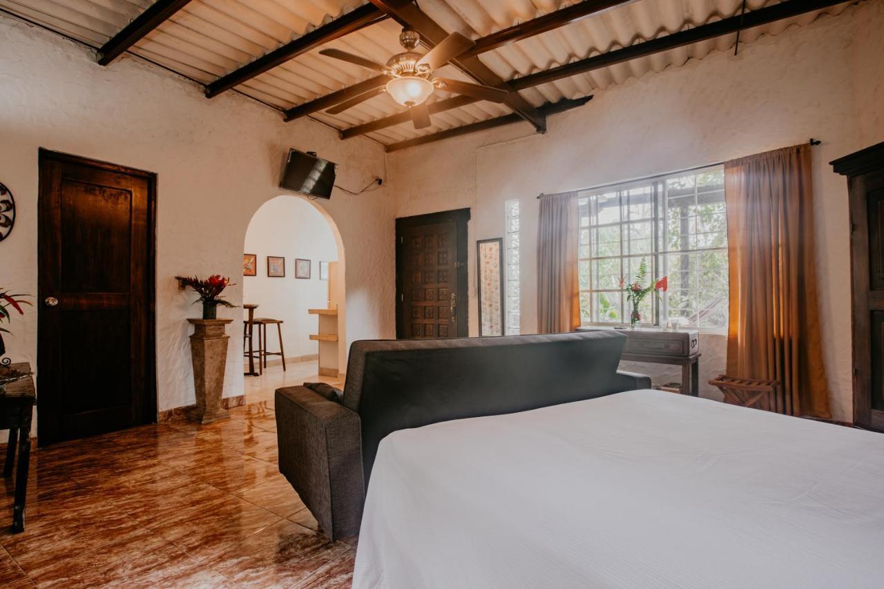 The Golden Frog Inn El Valle de Anton Ngoại thất bức ảnh