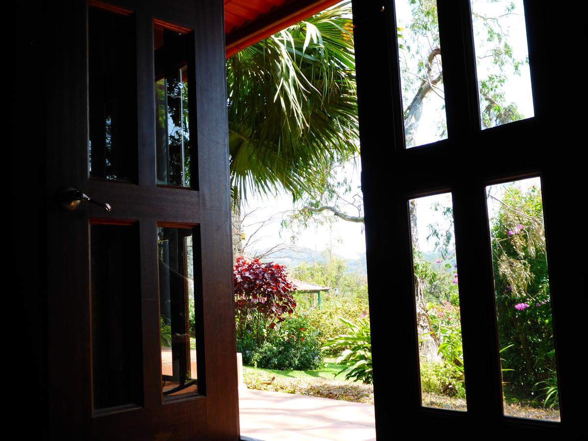 The Golden Frog Inn El Valle de Anton Ngoại thất bức ảnh